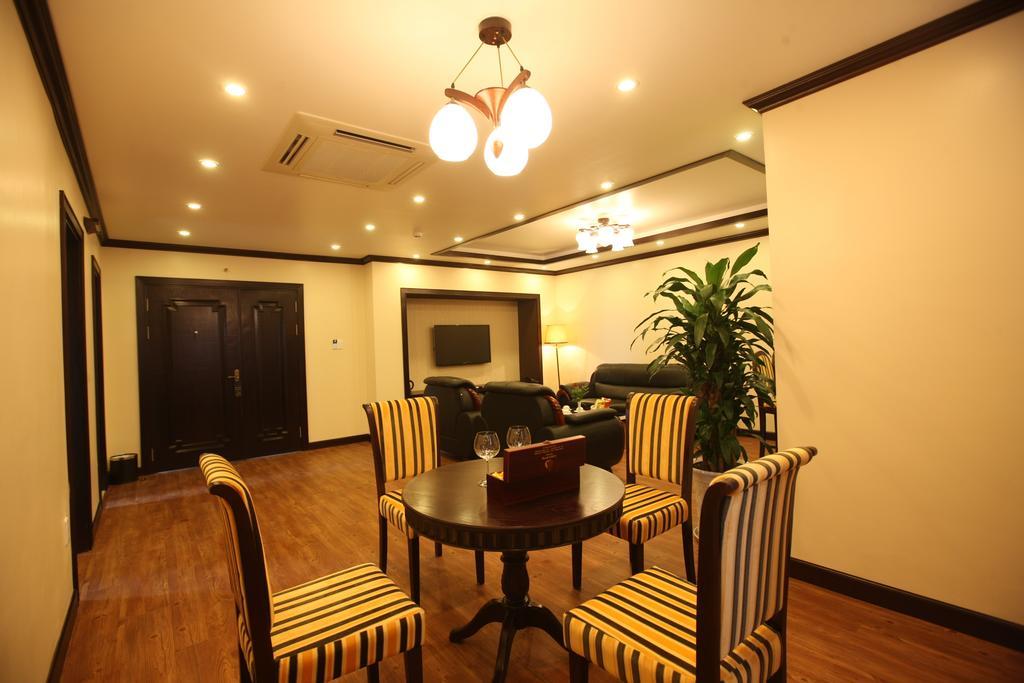 Lac Long Hotel Hai Phong Exteriör bild